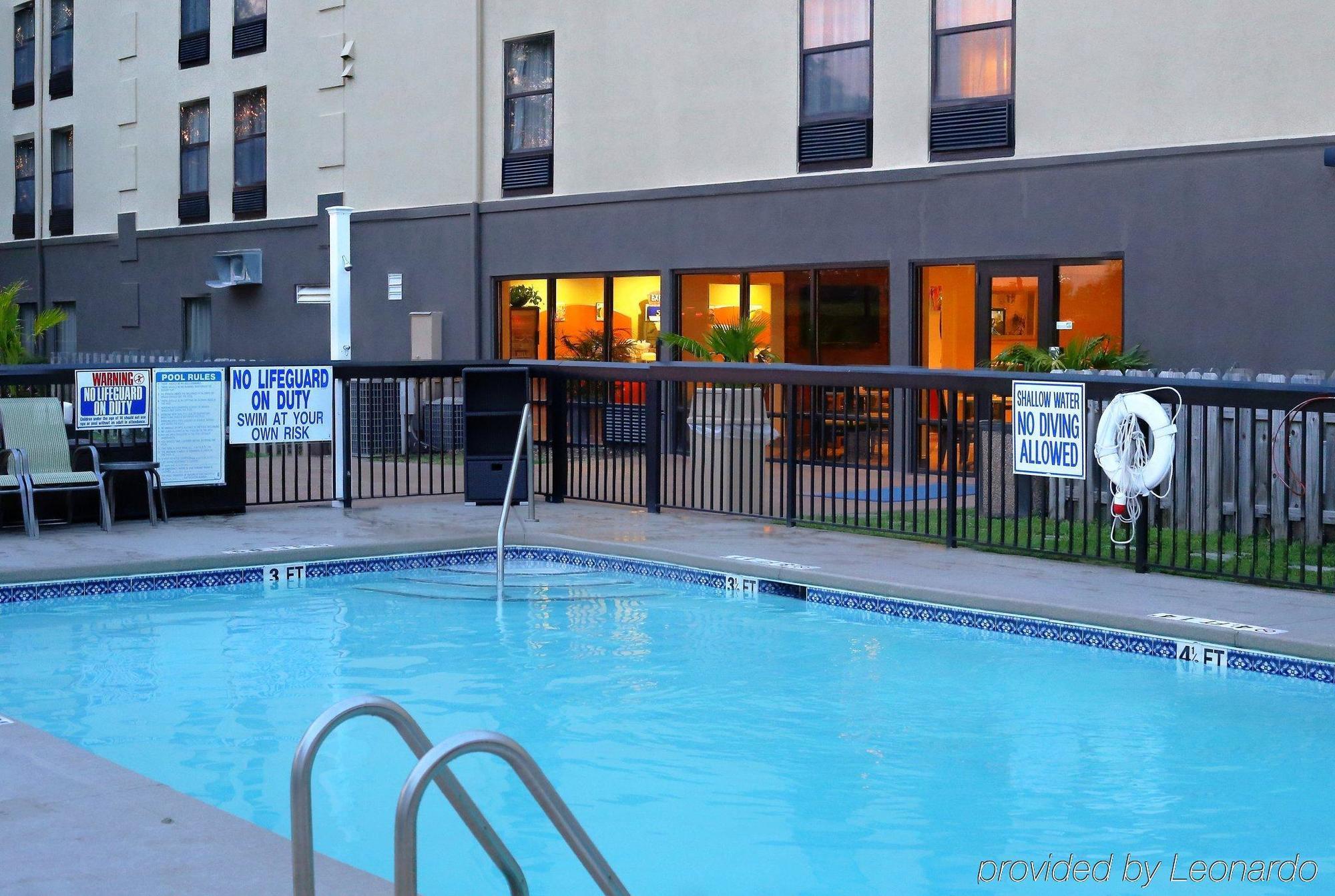 Holiday Inn Express Hotel & Suites Blythewood By Ihg Exterior photo